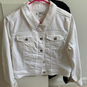 White denim jean jacket size 8